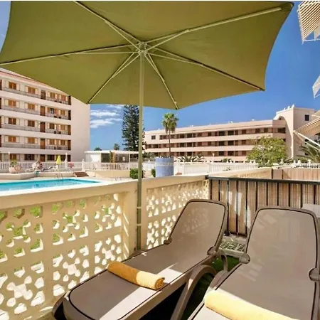 公寓 Fayser 108 Steps To With Direct Pool Access And Ac