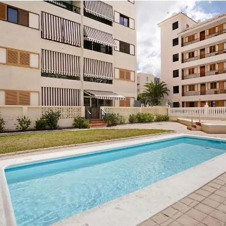 Apartment Fayser 108, 2 Bedrooms, Ac, Steps To Beach
